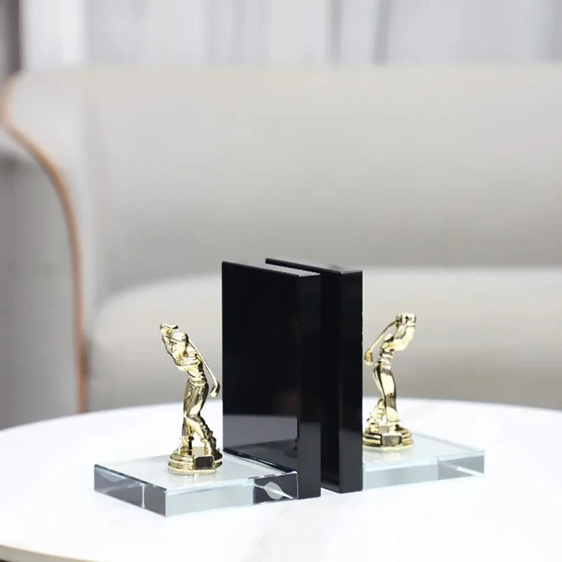 Golden Golf Player Sculpture A – обзор и цена Aesthetic Bookend