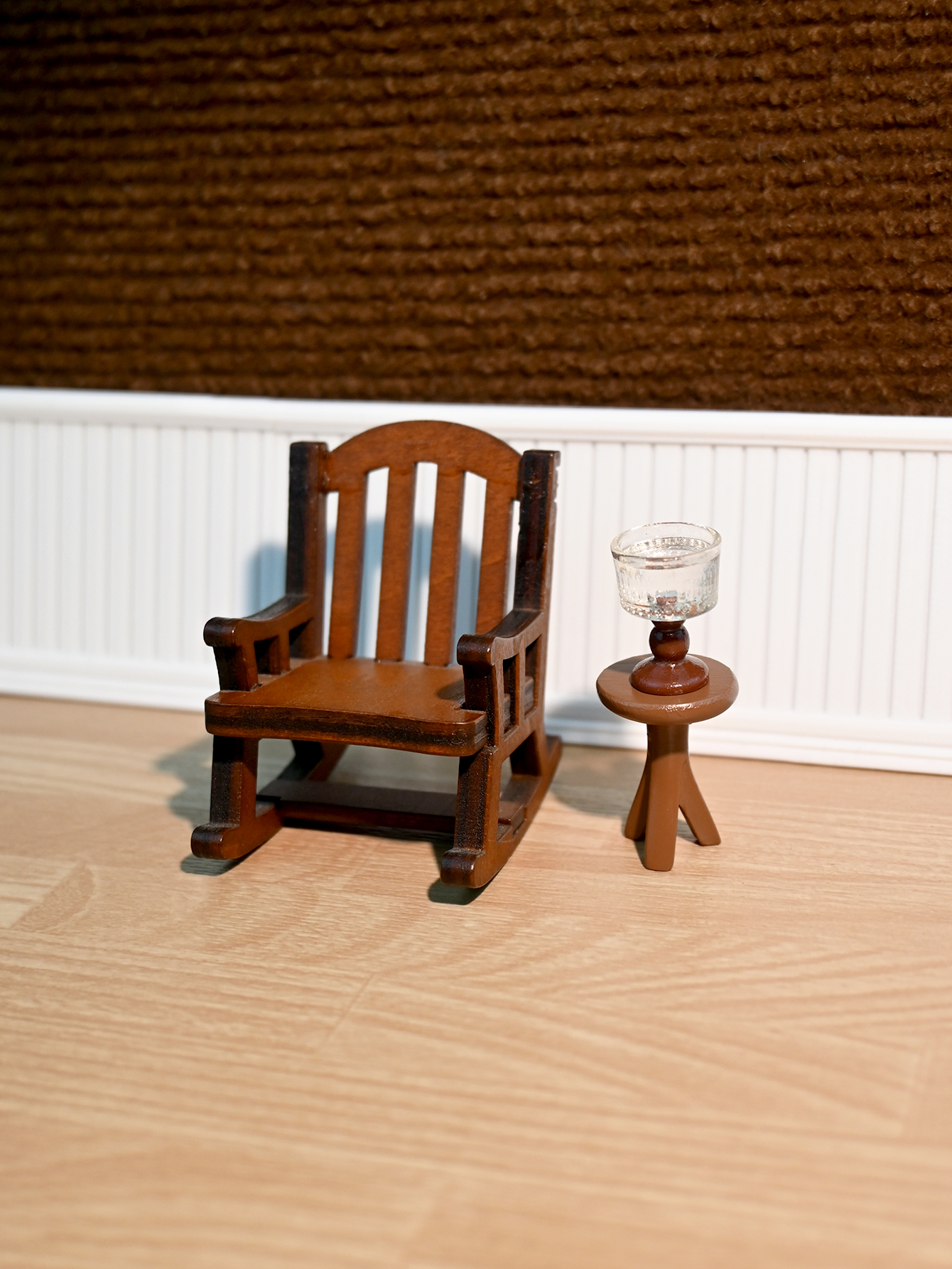 Miniature Rocking Chair, Minia – обзор и цена Home Decor Manufacturers