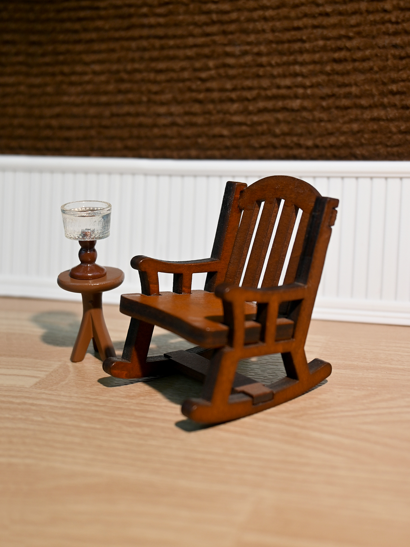 Miniature Rocking Chair, Minia – обзор и цена Home Decor Manufacturers